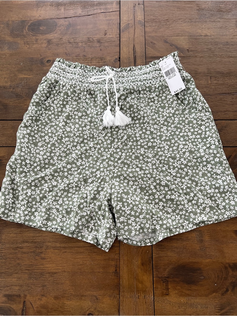Beautees Olive Green Floral Drawstring Shorts m10/12